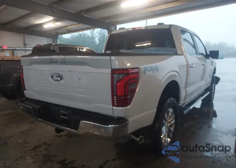 2025 Ford F-150 Lariat из США, поврежденный, VIN 1FTFW5L52SFA89129